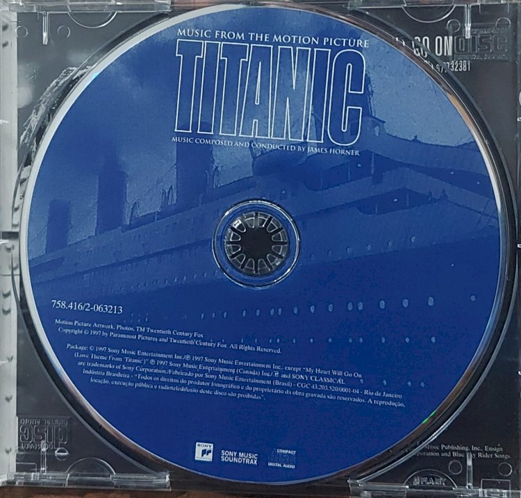 Cd Titanic, Music From The Motion Picture. Adquira pelo Whts 11 912915070
